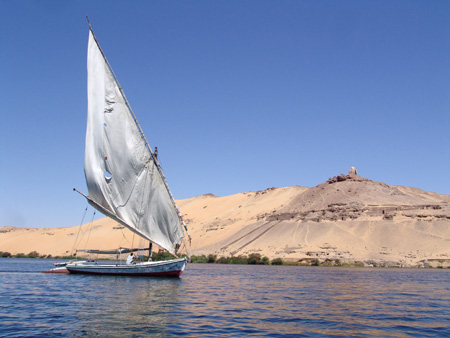 Nil 21 Illa Elefantina mausoleu dels princeps. Assuan